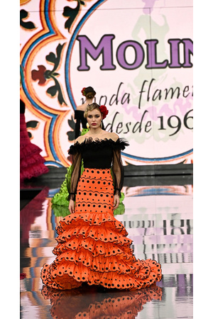 Falda Flamenco con volante, Ropa Flamenca Danza Española
